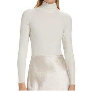 SPANX Cream Ribbed Turtleneck Thong bodysuit size Medium